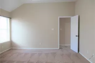4723 Castleman Dr, Austin, TX 78725 - Photo 13