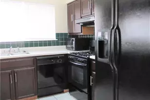 4723 Castleman Dr, Austin, TX 78725 - Photo 7