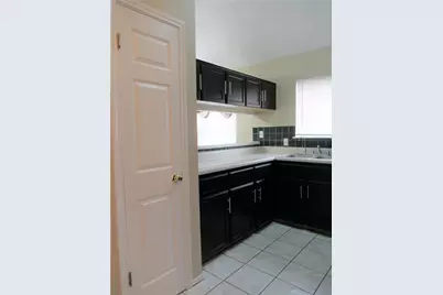 4723 Castleman Drive, Austin, TX 78725 - Photo 5