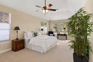 34 Tiburon Dr, The Hills, TX 78738 - Photo 9