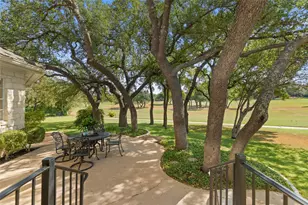 34 Tiburon Dr, The Hills, TX 78738 - Photo 5