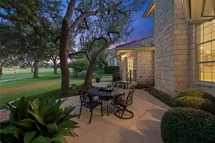34 Tiburon Dr, The Hills, TX 78738 - Photo 31