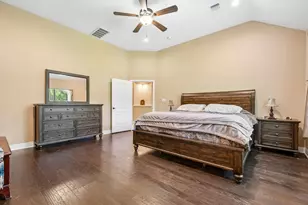 141 Upola Ct, Bastrop, TX 78602 - Photo 23