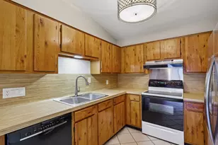 11608 Norwegian Wood Dr, Austin, TX 78758 - Photo 15