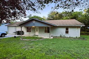 12613 Crystal Creek Dr, Buda, TX 78610 - Photo 3