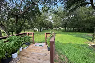 12613 Crystal Creek Dr, Buda, TX 78610 - Photo 19