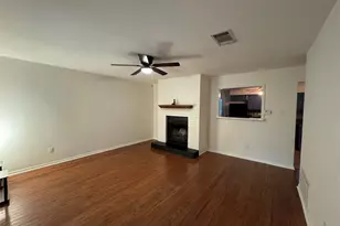 12613 Crystal Creek Dr, Buda, TX 78610 - Photo 5