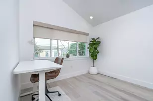 1419 Montopolis Dr, Austin, TX 78741 - Photo 19