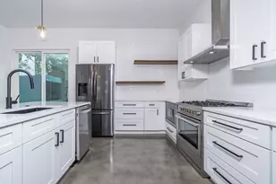1419 Montopolis Dr, Austin, TX 78741 - Photo 11