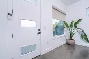 1419 Montopolis Dr, Austin, TX 78741 - Photo 5