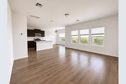 8109 Copper Prairie Bend, Lago Vista, TX 78645 - Photo 5