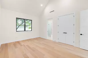 1910 Crooked Ln, Austin, TX 78741 - Photo 31
