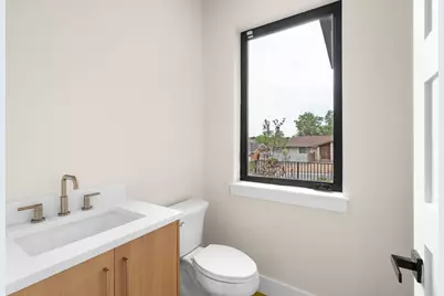 1910 Crooked Lane, Austin, TX 78741 - Photo 19