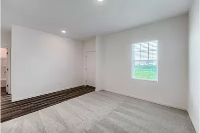 124 Mullen Way, Taylor, TX 76574 - Photo 11