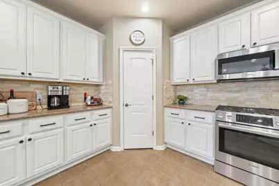 540 Manchester Lane, Austin, TX 78737 - Photo 11