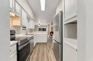 2450 Wickersham Ln, Austin, TX 78741 - Photo 13