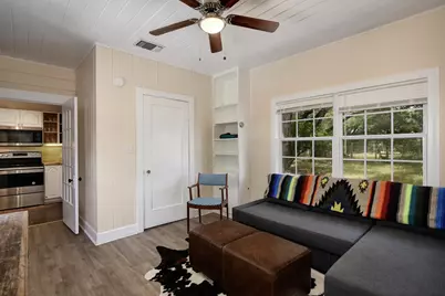 602 Old Fitzhugh Road #B, Dripping Springs, TX 78620 - Photo 5