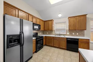 3808 Noe Ln, Round Rock, TX 78681 - Photo 9