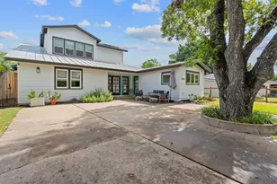 1900 Ullrich Ave, Austin, TX 78756 - Photo 1