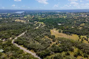 807 Co Rd 420, Spicewood, TX 78669 - Photo 25