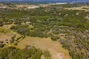 807 Co Rd 420, Spicewood, TX 78669 - Photo 29