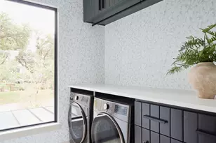 1602 Taylor Gaines St, Austin, TX 78741 - Photo 39