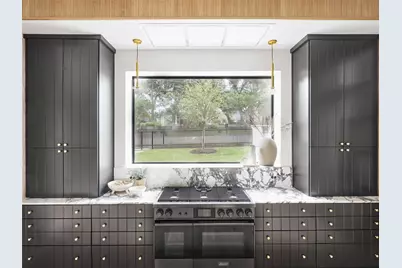 1602 Taylor Gaines Street, Austin, TX 78741 - Photo 7