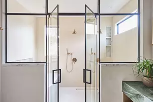 1602 Taylor Gaines St, Austin, TX 78741 - Photo 23