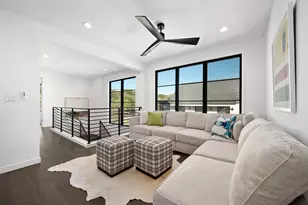 6901 Adeline Wy, Austin, TX 78746 - Photo 13