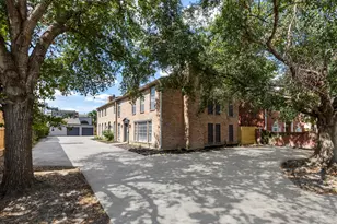 2226 Nantucket Dr, Houston, TX 77057 - Photo 1