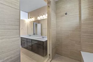 1709 Lawrence St, Austin, TX 78741 - Photo 29