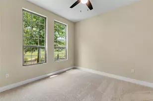1709 Lawrence St, Austin, TX 78741 - Photo 19