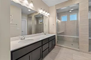 1709 Lawrence St, Austin, TX 78741 - Photo 27