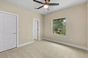 1709 Lawrence St, Austin, TX 78741 - Photo 31