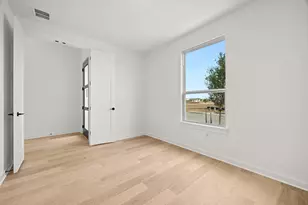 9505 Golden Lion Dr, Austin, TX 78744 - Photo 17