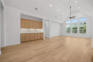 9505 Golden Lion Dr, Austin, TX 78744 - Photo 19