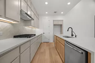 9505 Golden Lion Dr, Austin, TX 78744 - Photo 5