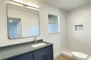 3101 Matador Dr, Austin, TX 78741 - Photo 15