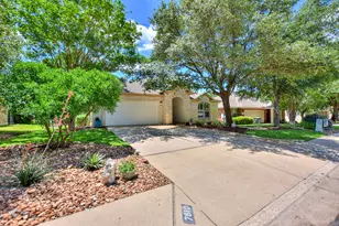 7610 Spanish Dove Ct, Georgetown, TX 78628 - Photo 3