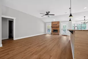 4 Redwood Cir, Wimberley, TX 78676 - Photo 19