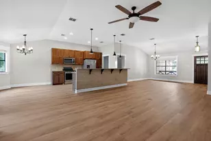 4 Redwood Cir, Wimberley, TX 78676 - Photo 21