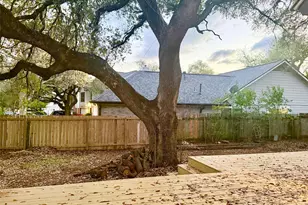 8301 Mendota Cove, Austin, TX 78717 - Photo 31