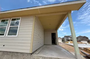 150 Clover Bnd, Liberty Hill, TX 78642 - Photo 23