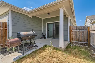 2521 Pecan Island Drive, Leander, TX 78641 - Photo 11