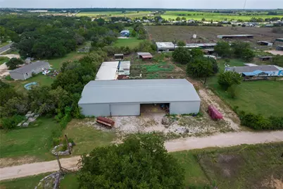 1805 S Fm 1174, Bertram, TX 78605 - Photo 7