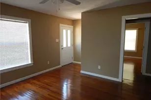 330 E Cedar St, Bertram, TX 78605 - Photo 5