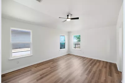 209 Hoya Lane, San Marcos, TX 78666 - Photo 11