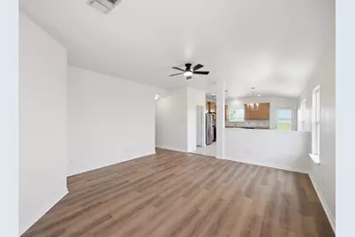 209 Hoya Lane, San Marcos, TX 78666 - Photo 3