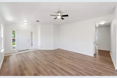 209 Hoya Lane, San Marcos, TX 78666 - Photo 3