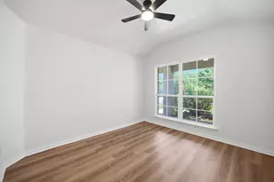 209 Hoya Ln, San Marcos, TX 78666 - Photo 17